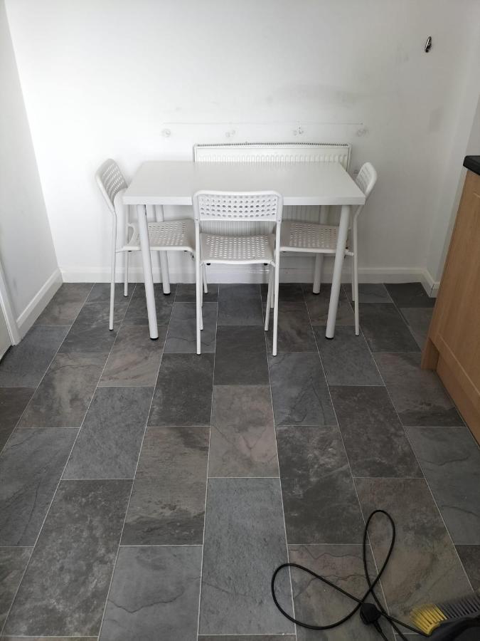Nhyl Homes Bradford  Kültér fotó