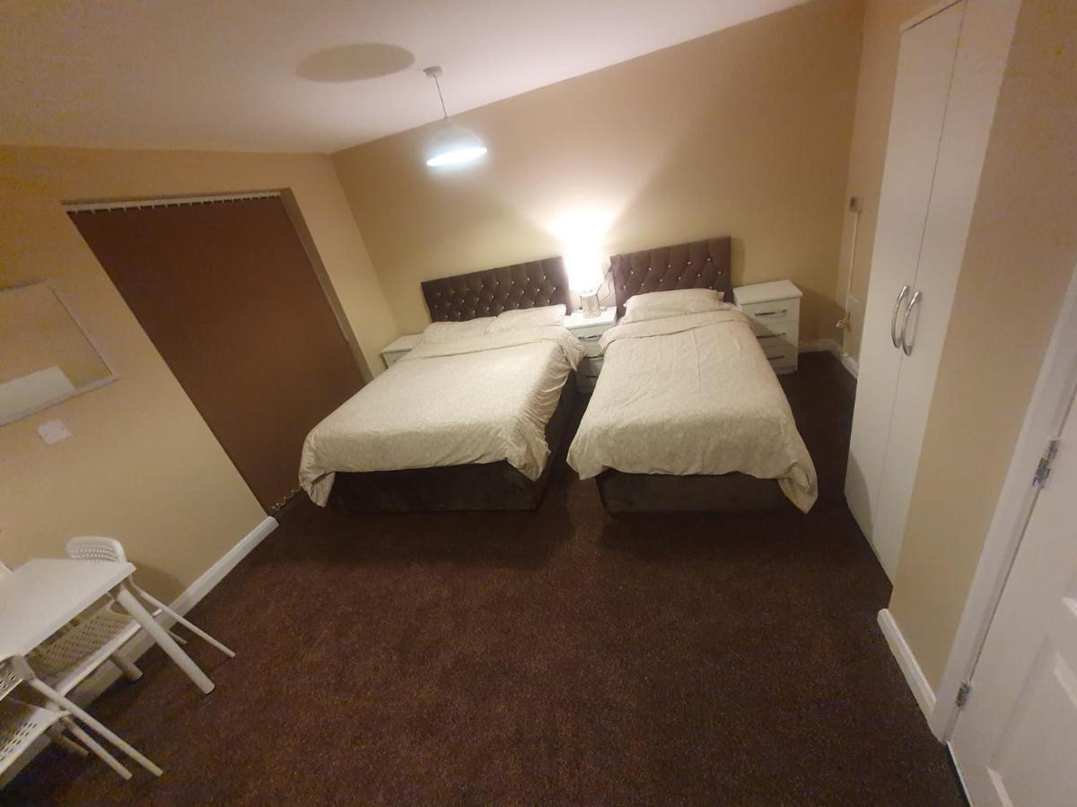 Nhyl Homes Bradford  Kültér fotó